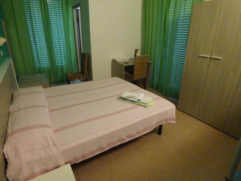 Consul Hotel Rimini Bagian luar foto